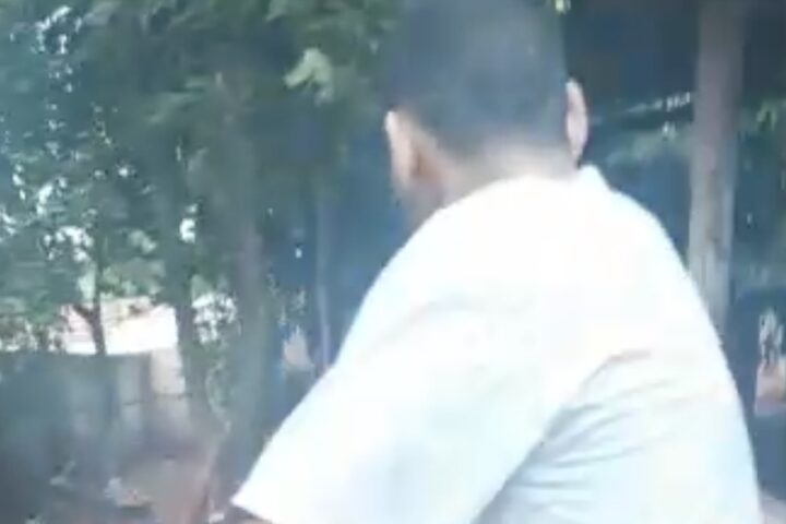 Vai bater no capeta: pai assassina genro após flagrar filha sendo espancada; veja vídeo