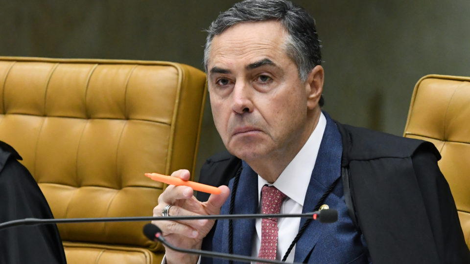 Carlos Alves Moura