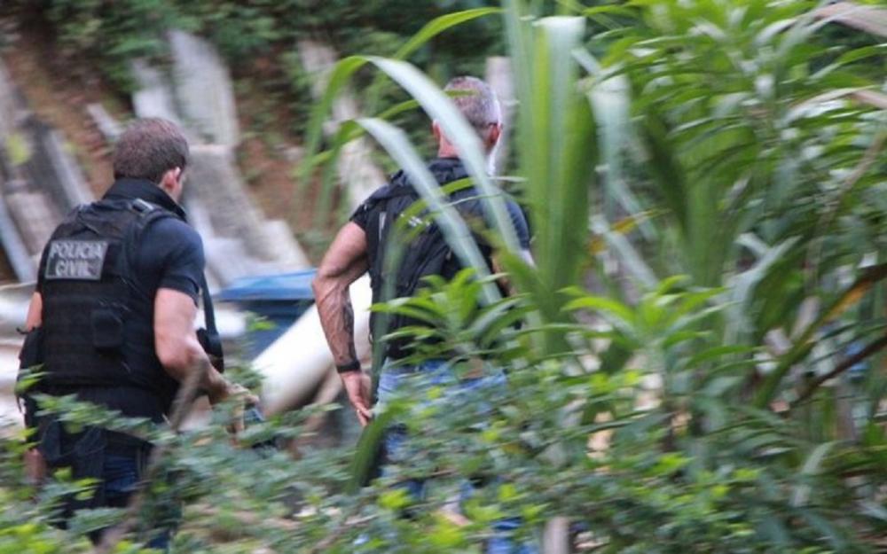 Movido pelo ciúme, homem arranca orelha de ex-companheira com uma mordida