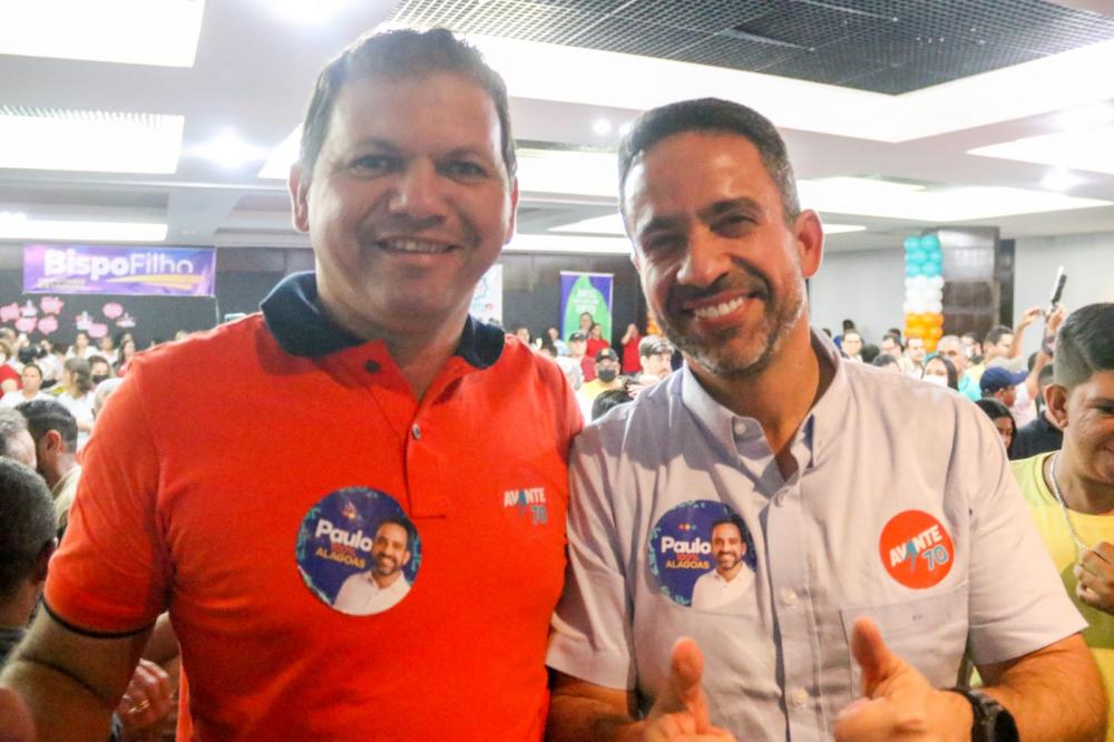 Lindomar ao lado do governador Paulo Dantas