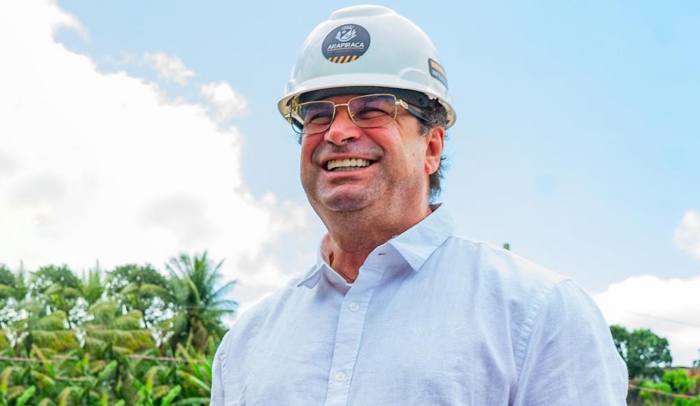 Luciano anuncia inclusão de Arapiraca no novo PAC do governo federal